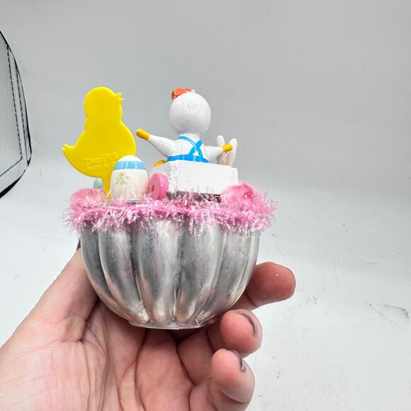 Cute Holiday Spring Handmade Assemblage Decor with Easter Bunny Chicks - Picture 6 of 7